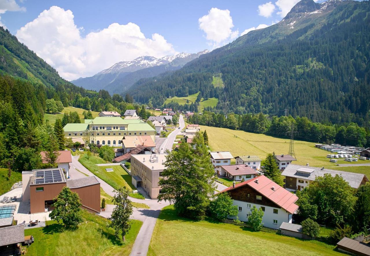 Ferienwohnung Zapfig Living Arlberg Wald am Arlberg Exterior foto