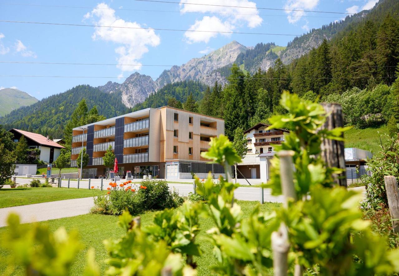 Ferienwohnung Zapfig Living Arlberg Wald am Arlberg Exterior foto